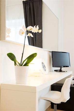 Imagen de la habitación del Rome y Suites. Foto 13