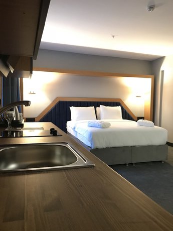 Imagen de la habitación del Roof 264 Hotel and Suites. Foto 9