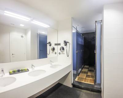 Imagen de los interiores del Room 018 Barcelona. Foto 7