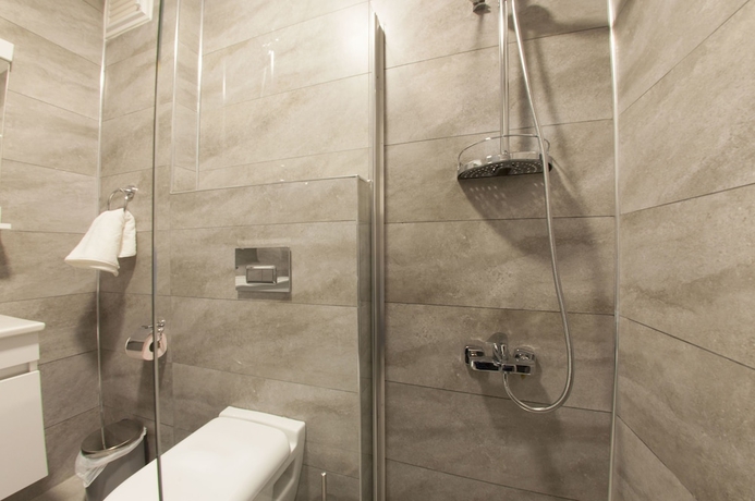 Imagen de la habitación del Room Room Motel. Foto 15