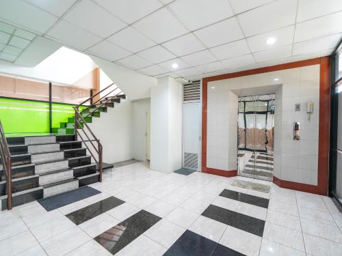 Imagen general del RoomQuest SPS Hotel and Residence. Foto 11