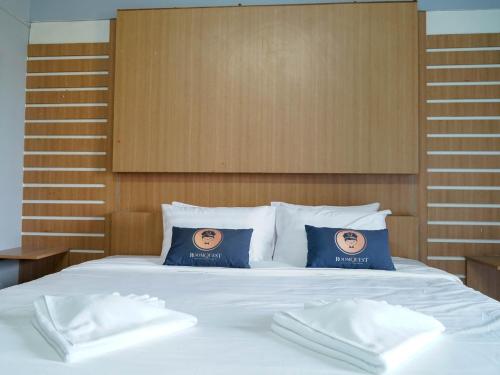 Imagen general del RoomQuest SPS Hotel and Residence. Foto 17