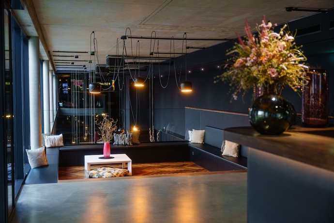 Imagen de los interiores del Roomreich, Ingolstadt. Foto 19