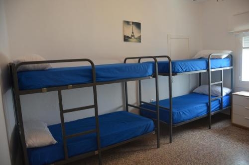 Imagen general del Rosa De Los Vientos, Cádiz. Foto 3