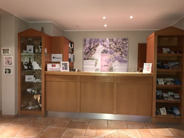 Imagen de los interiores del Rosenthaler Hof Hotel. Foto 17