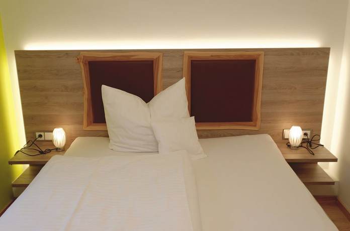 Imagen de la habitación del RotHweinHotel. Foto 16