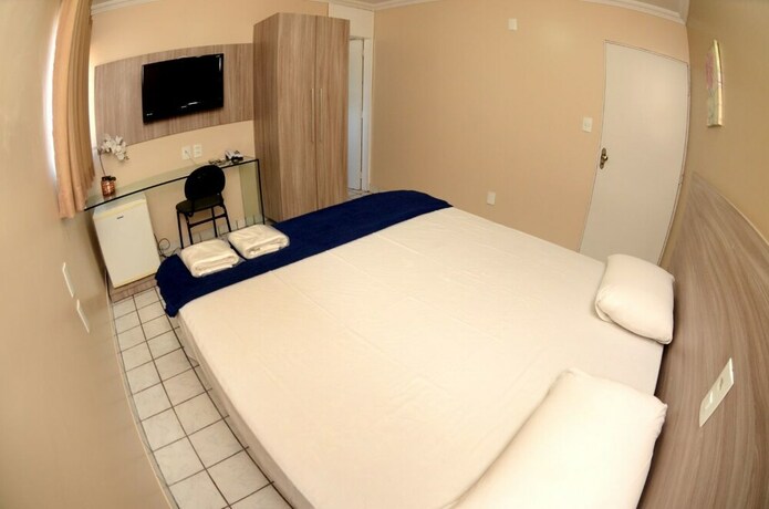 Imagen general del Rota 232 Hotel. Foto 1
