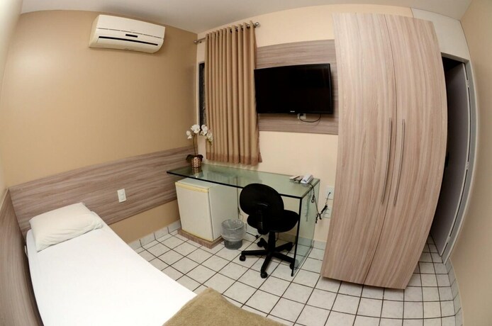 Imagen de la habitación del Rota 232 Hotel. Foto 6