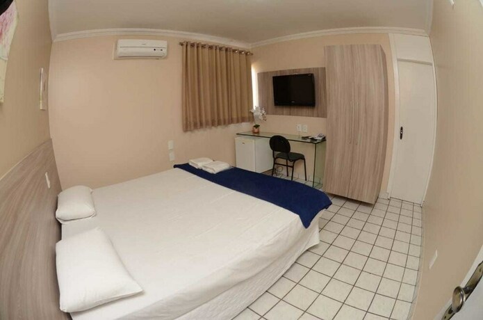 Imagen de la habitación del Rota 232 Hotel. Foto 8