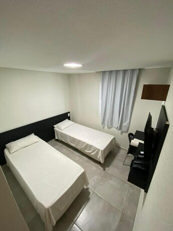 Imagen de la habitación del Rota 232 Hotel. Foto 13