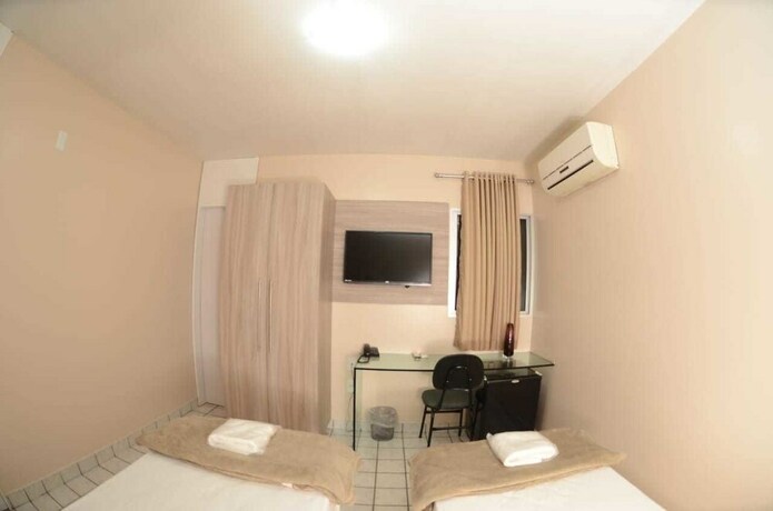 Imagen de la habitación del Rota 232 Hotel. Foto 17