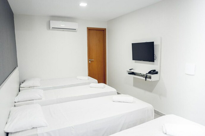 Imagen de la habitación del Rota 232 Hotel. Foto 27