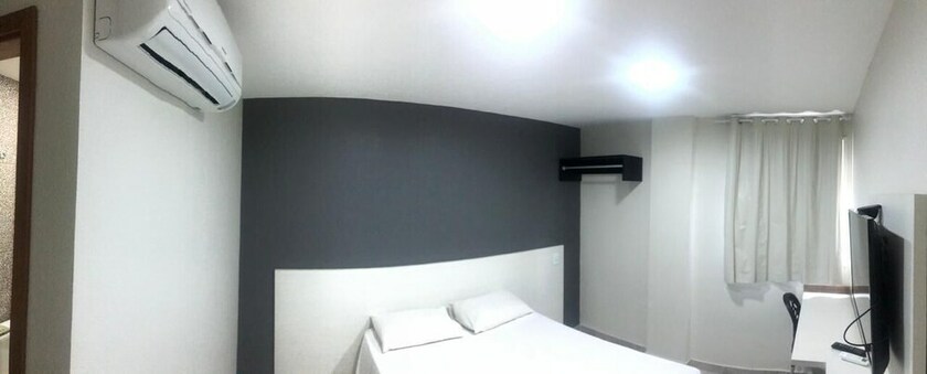Imagen de la habitación del Rota 232 Hotel. Foto 36