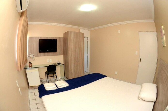 Imagen de la habitación del Rota 232 Hotel. Foto 38
