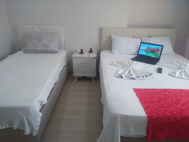Imagen de la habitación del Rotana Hotel Resort. Foto 16