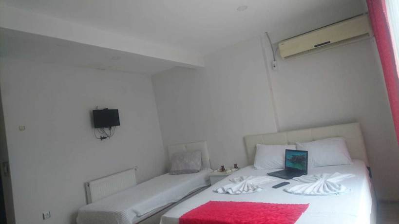 Imagen de la habitación del Rotana Hotel Resort. Foto 17