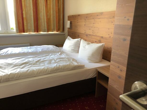 Imagen de la habitación del Rothenfels Hotel and Panorama Restaurant. Foto 12