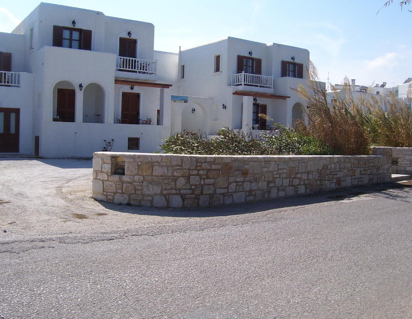 Imagen general del Roussos Beach Hotel. Foto 2