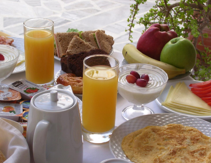 Imagen general del Roussos Beach Hotel. Foto 17