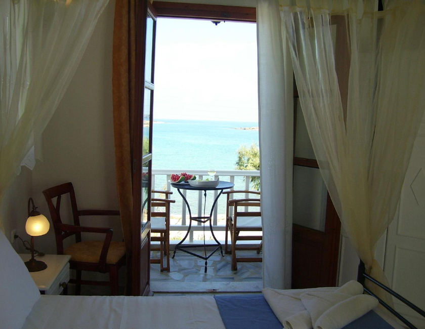 Imagen general del Roussos Beach Hotel. Foto 22