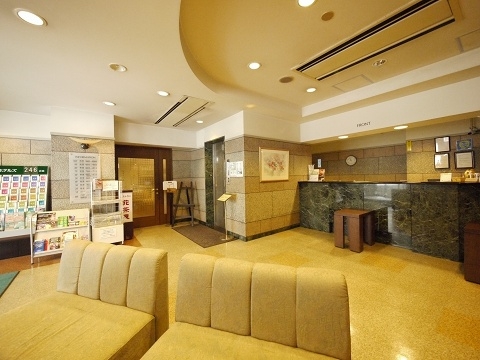 Imagen de los interiores del Route-Inn Chiba. Foto 4