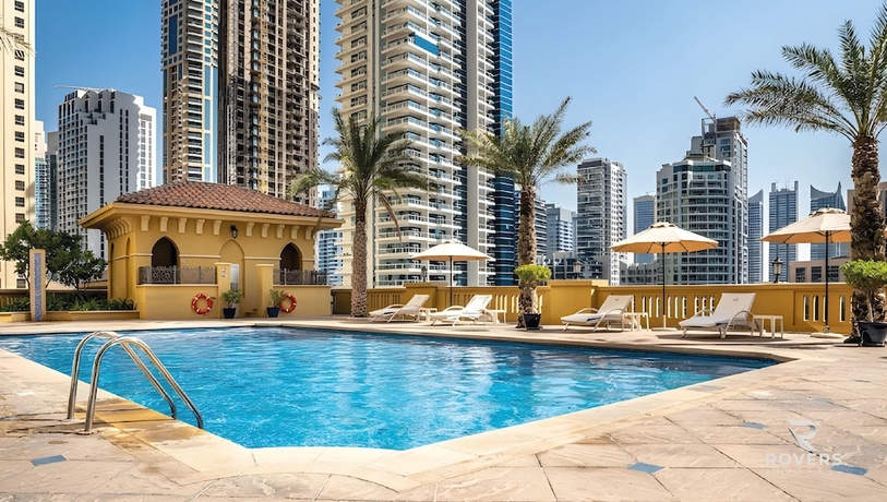 Imagen de la piscina del Rovers Hostel Dubai. Foto 19