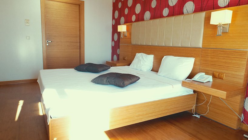 Imagen de la habitación del Roxx Suite Deluxe And Spa Hotel. Foto 8