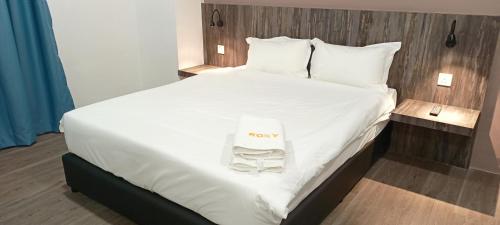 Imagen de la habitación del Roxy Hotel Sri Aman. Foto 16