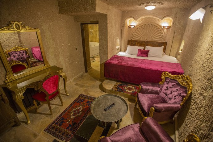 Imagen de la habitación del Royal Cave Hotel. Foto 13
