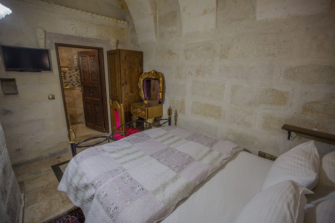 Imagen de la habitación del Royal Cave Hotel. Foto 15