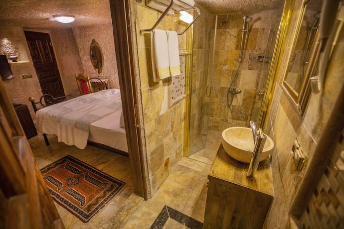 Imagen de la habitación del Royal Cave Hotel. Foto 20
