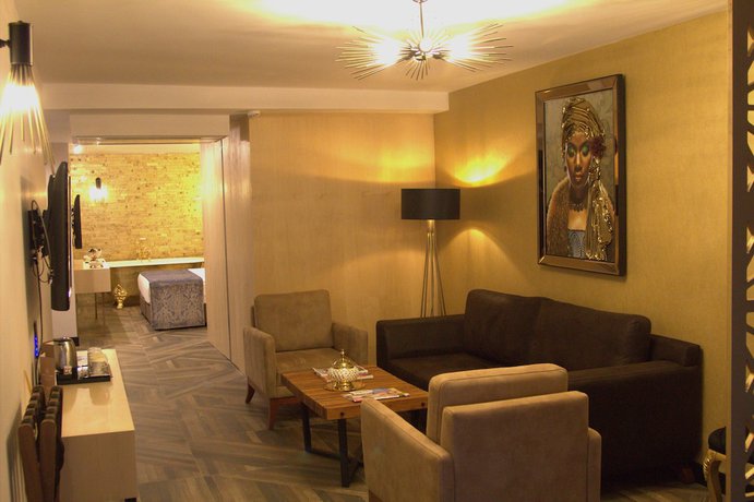 Imagen de la habitación del Royal Cesme Hotel. Foto 6