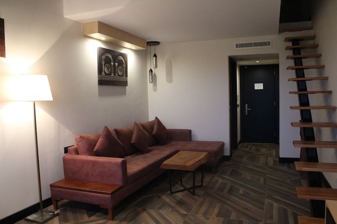 Imagen de la habitación del Royal Cesme Hotel. Foto 14