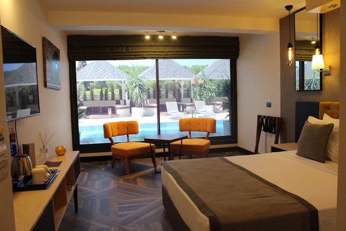 Imagen de los interiores del Royal Cesme Hotel. Foto 19