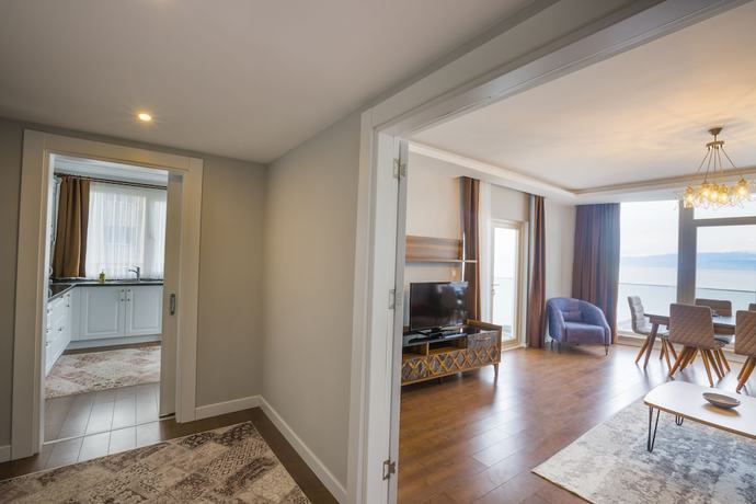 Imagen de la habitación del Royal Comfort Suites. Foto 2