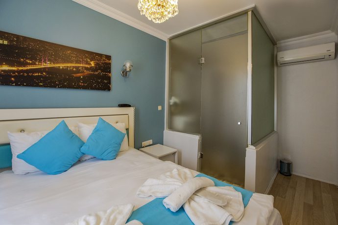 Imagen de la habitación del Royal Family Hotel. Foto 2