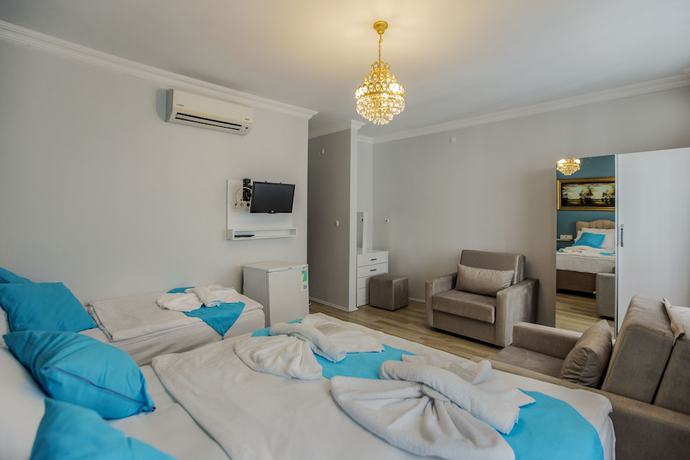 Imagen de la habitación del Royal Family Hotel. Foto 9
