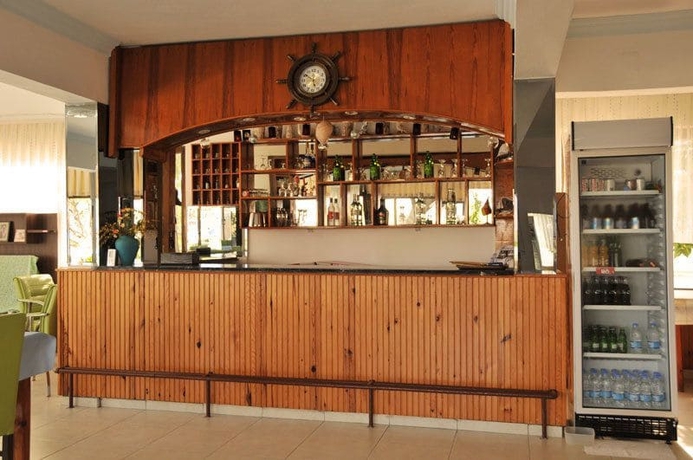 Imagen del bar/restaurante del Royal Hotel Alanya. Foto 3
