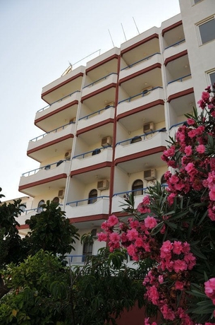 Imagen de los exteriores del Royal Hotel Alanya. Foto 16