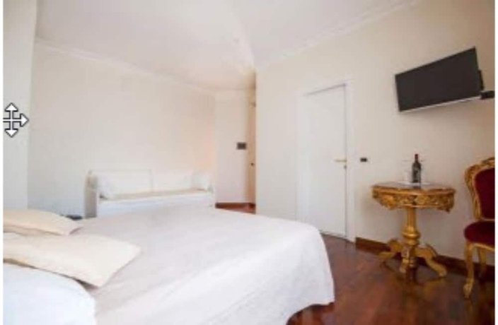 Imagen de la habitación del Royal House. Foto 15