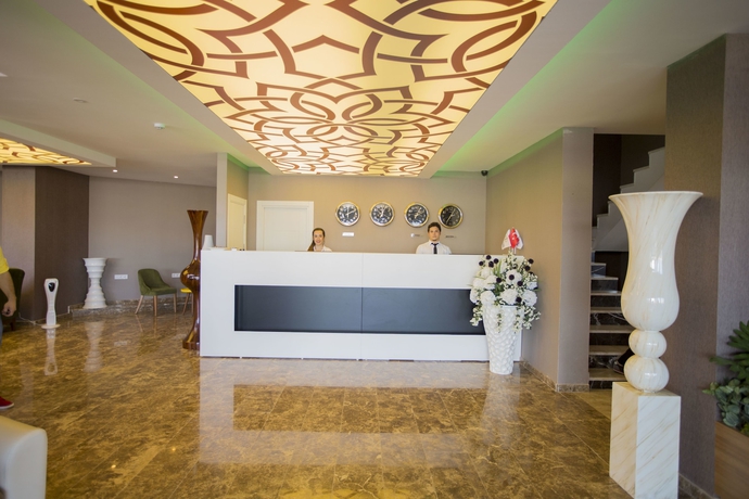 Imagen de los interiores del Royal Life Exclusive. Foto 19