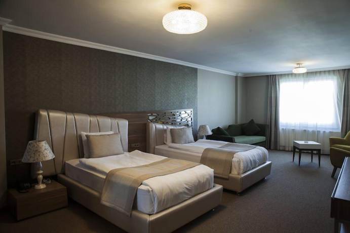 Imagen de la habitación del Royal Milano Hotel. Foto 12