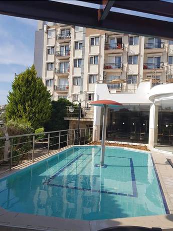 Imagen de la piscina del Royal Nas Resort. Foto 20