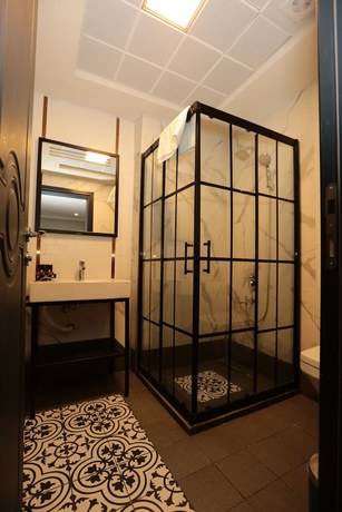 Imagen de la habitación del Royal Palas Hotel. Foto 4