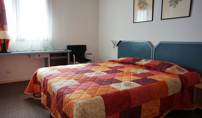 Imagen de la habitación del Royal Residence, Palacio de Congresos. Foto 5