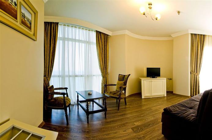 Imagen de la habitación del Royal Sebaste Hotel. Foto 5