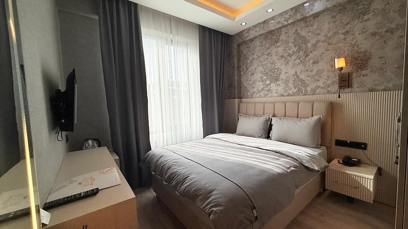 Imagen de la habitación del Royal Sevens Otel. Foto 2