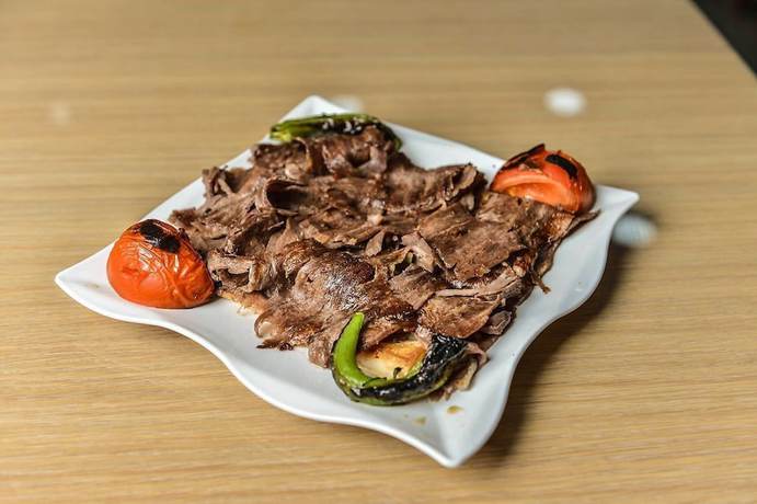 Imagen del bar/restaurante del Royal Sivas Hotel. Foto 10