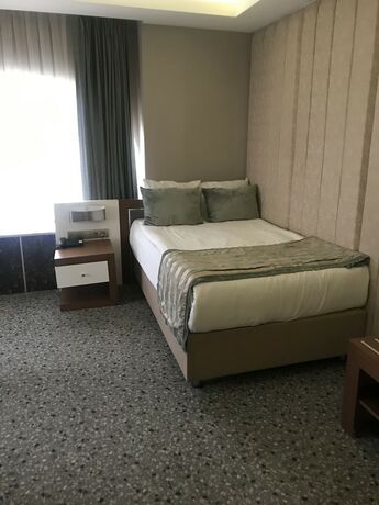 Imagen de la habitación del Royal Sweet Hotel. Foto 16