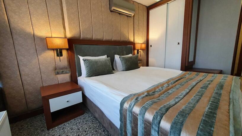 Imagen de la habitación del Royal Sweet Hotel. Foto 18